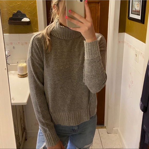 Sweaters - Super soft turtleneck sweater